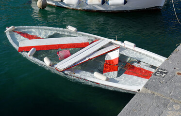 boat sunk due to a storm