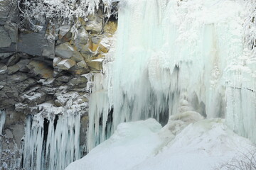 Fototapeta na wymiar 凍る滝