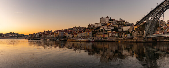 Fototapeta premium Porto Sunset Panorama