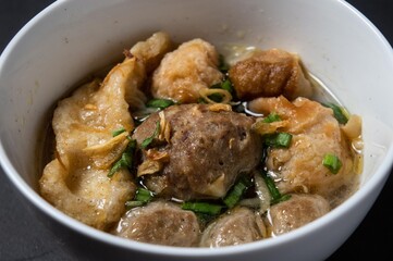 Cuanki is one of the typical snacks of Bandung, West Java, which is a meatball complete with tofu and noodles. Usually Cuanki is sold by traveling merchants by carried 