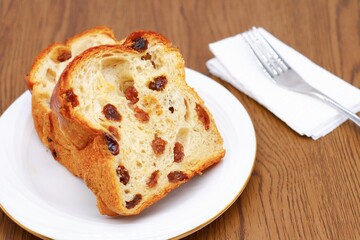 レーズンブレッド