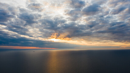 Fototapeta premium sunset over the sea