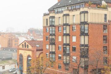 Obraz premium Madrid, Spain; January 9, 2021: Historic snow in the capital.