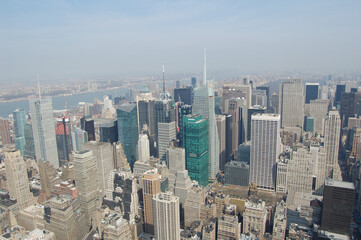 Vista panoramica de los edificios y rascacielos emblemáticos de Manhattan (Nueva York). Estados Unidos de America