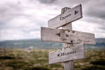 open and honest signpost outdoors in nature - obrazy, fototapety, plakaty