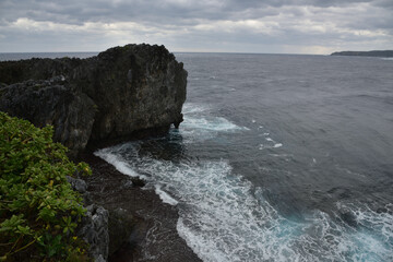 Fototapeta na wymiar 日本の沖縄の辺戸岬の美しく荒々しい風景