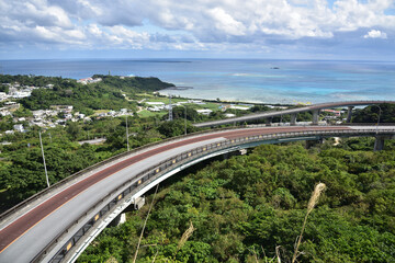 Fototapeta na wymiar 日本の沖縄のニライカナイ橋の美しい景色