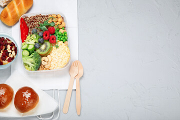 Takeaway  lunch boxes with homemade nutrition food. Organic vegan meals.