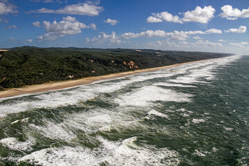 Küste, Strand und Sand-Highway von Fraser Island, Queensland, Australien