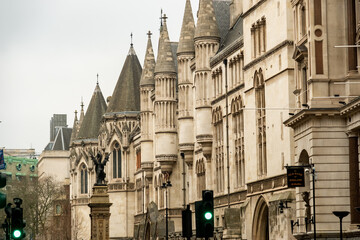 Fototapeta premium London -Royal Courts of Justice on Fleet Street