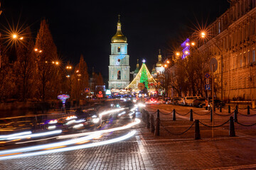 Fototapeta na wymiar Kyiv,Ukraine-December 26th,2020:Amazing view of the St.Sophia Square with main Christmas tree of Ukraine at night light.