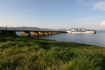 Obraz premium molo con nave