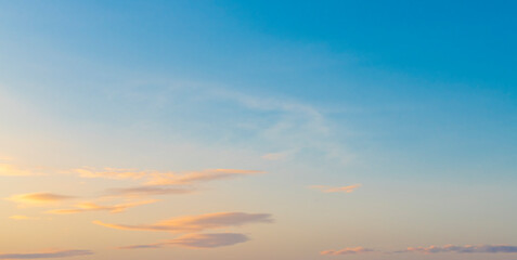 Fototapeta na wymiar Beautiful colorful bright sunset sky with orange clouds. Nature sky background.