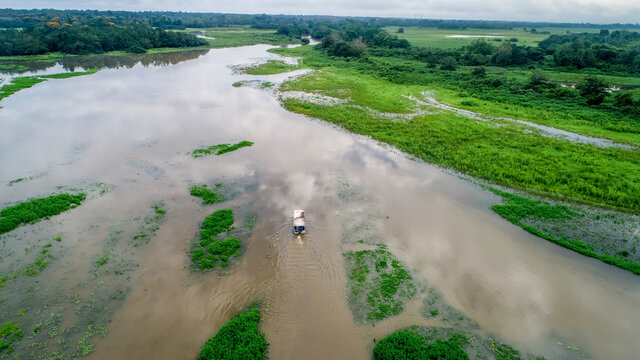 A&eacute;rea de Canales Del R&iacute;o Ca&ntilde;o Negro en Costa Rica