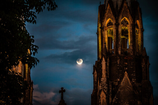 lua igreja