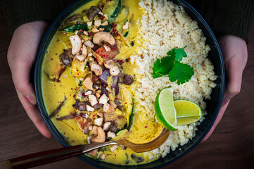 Vegetarian - Keto Thai green curry with cauliflower rice