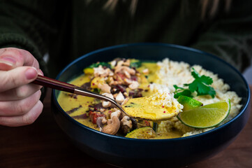 Vegetarian - Keto Thai green curry with cauliflower rice