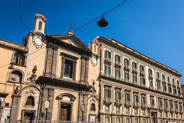 Fototapeta na wymiar イタリア　ナポリの街並みと教会
