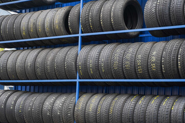 Vulcanization, tires placed in the rack until the cold season.