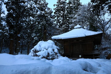 世界遺産　冬の平泉中尊寺