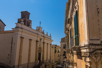 Fototapeta na wymiar イタリア　サレルノの路地裏の教会 
