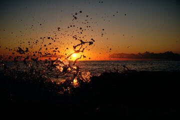 Amanecer salpicado