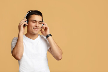 Fototapeta premium Free time with favorite music, staying at home during covid-19 lockdown