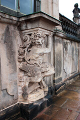 detail of a fountain in the city