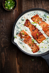 Salmon Steak with Spinach, Cream and Lemon