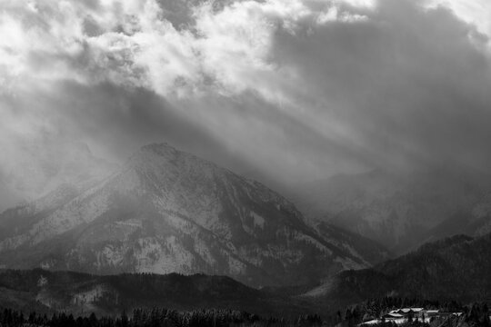 View Of Mountain Range Against Cloudy Sky © jan aidel/EyeEm