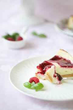 raspberry cheesecake on the plate