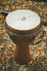 Stylowy bęben djembe