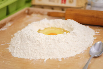 Fototapeta na wymiar Preparation of dumplings - delicate cakes