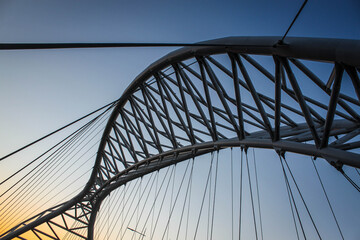 Obraz premium bridge over the river