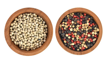 Top view of  pepper in wooden bowl on white background