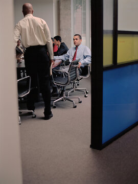 Businesspeople in a meeting