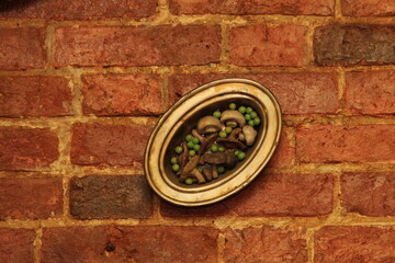 Fototapeta na wymiar decor plate on the wall