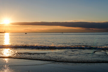 神奈川県逗子海岸の夕日