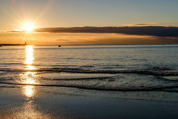 神奈川県逗子海岸の夕日