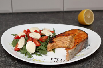 salmon steak with vegetables