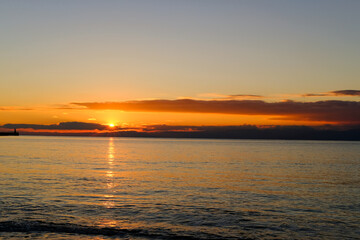 神奈川県逗子海岸の夕日