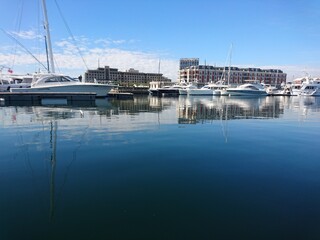 Fototapeta premium Boats in Cape Town Harbor, South Africa.
