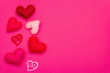 Obraz premium Valentine's day or Wedding romantic concept with pink and red hearts