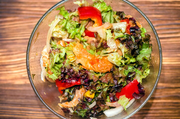 Salmon and beans salad with vegetables