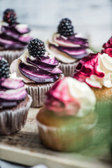berry cupcakes