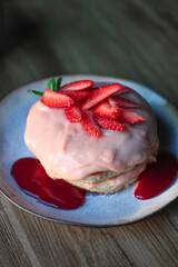 pancakes with strawberries