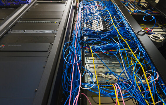 Computer network server