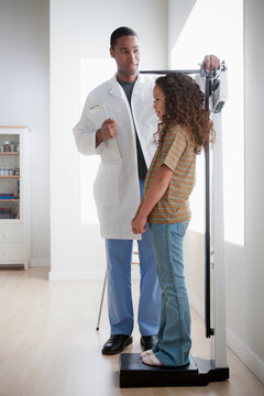 Girl (8-9) at doctor's office
