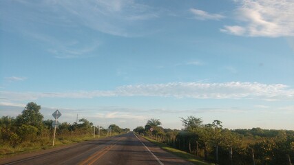 PAISAJES CON UNA LINDA VISTA DESDE DIFERENTES LUGARES 