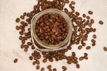 Obraz premium coffee beans in a cup